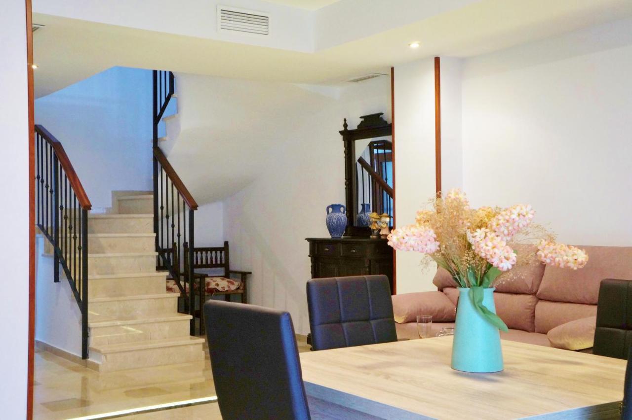 Duplex Centro Parking * Ronda